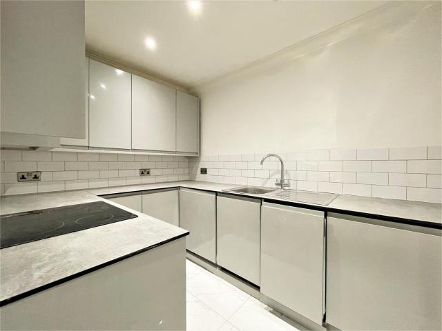 Apartment for rent in Round Hill, Brighton & Hove