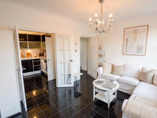 Apartment for rent in Paddington, Greater London
