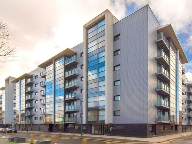 Apartment for rent in Calderstones