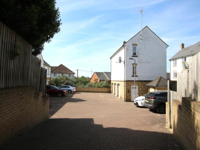 Apartment for rent in Bocking, Chipping Hill