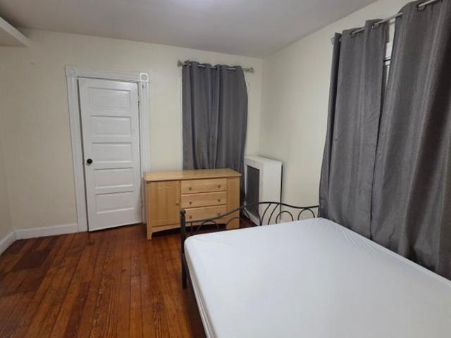 Room for rent in Dedham, Massachusetts