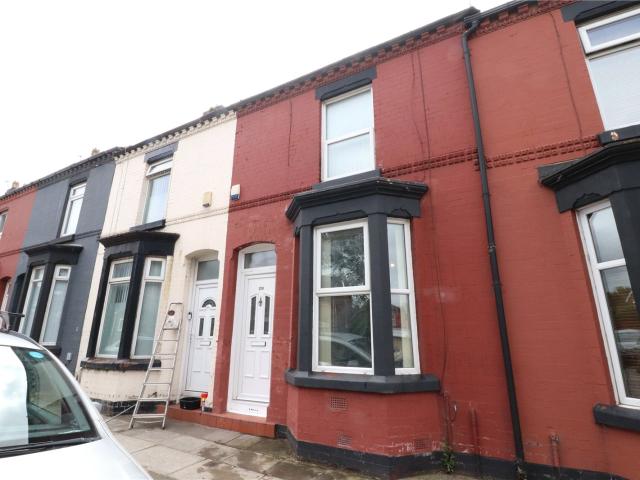 House for rent in Calderstones