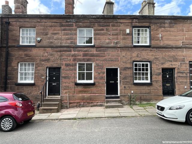 House for rent in Woolton, Calderstones
