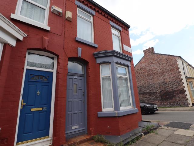 House for rent in Calderstones