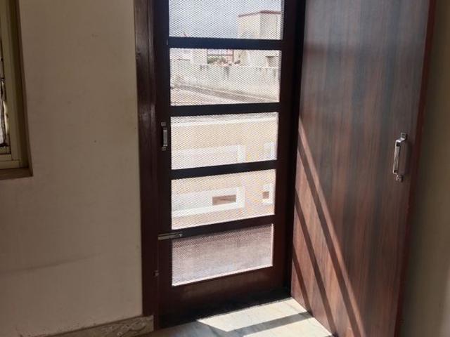 Property for rent in Hariana