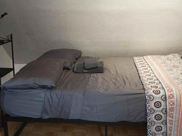 Room for rent in Arverne, New York