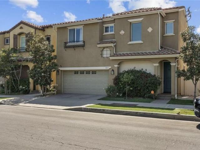 Room for rent in Van Nuys Neighborhood Council District, Canoga Park