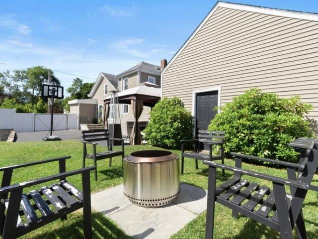 Room for rent in Cranston, Rhode Island