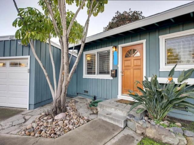Room for rent in La Mesa, California