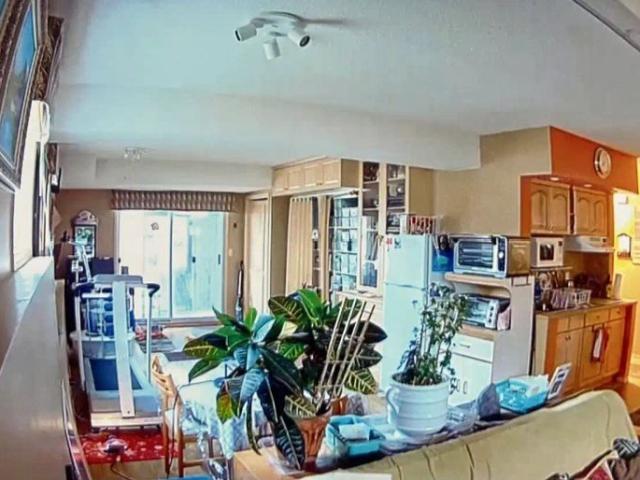 Room for rent in Shawnessy, Calgary