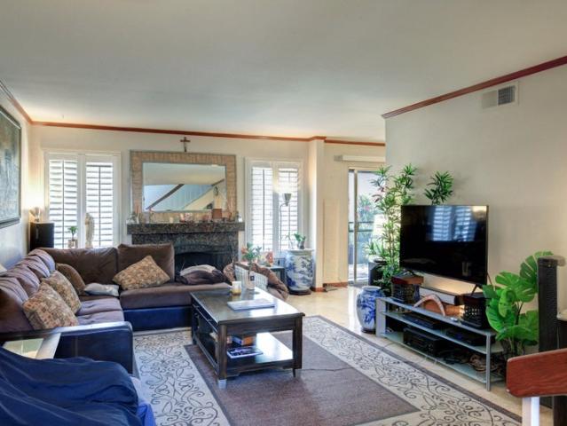Room for rent in Woodbridge, Irvine