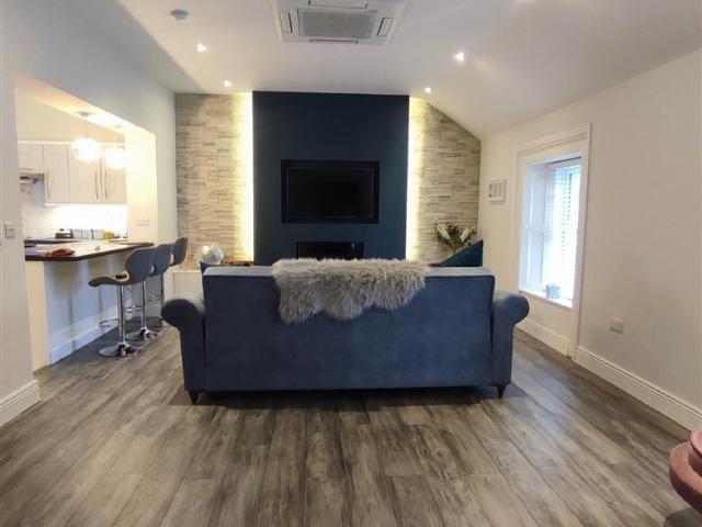 Apartment to rent in Malahide, North Tipperary