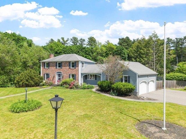House for sale in Lynnfield, Massachusetts