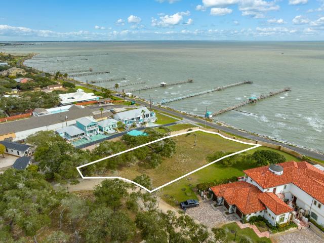 Property for sale in Fulton, Texas