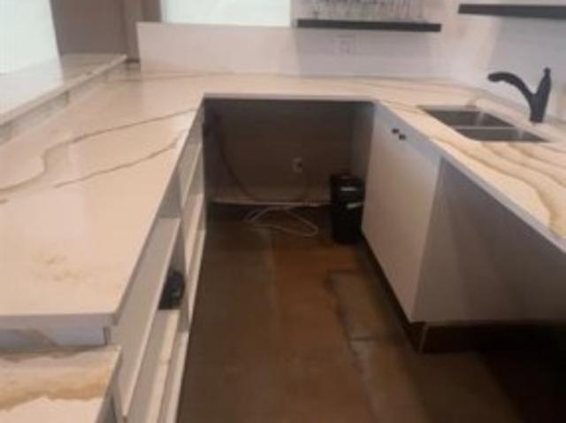 Commercial for rent in Northwest, Alberta