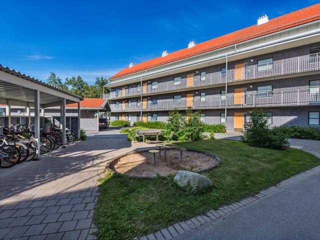 Lägenhet hyra i Steninge, Stockholm
