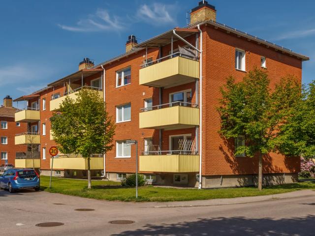 Lägenhet hyra i Tuna, Hallstahammar