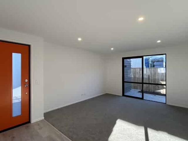House for rent in Otakou