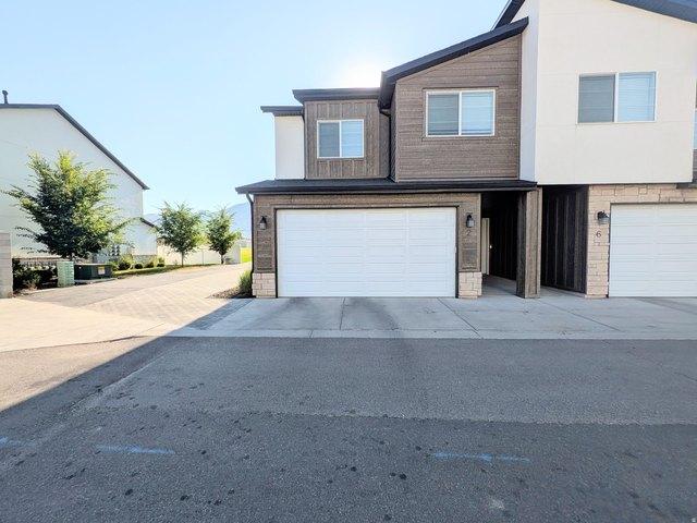 Townhouse for sale in Cache, Utah