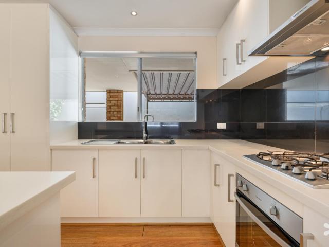 House for rent in Bateman, Western Australia