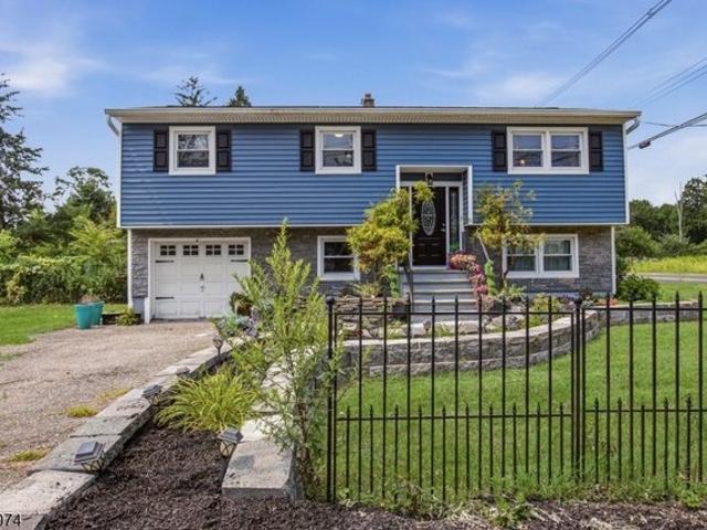 House for sale in Green Creek, New Jersey