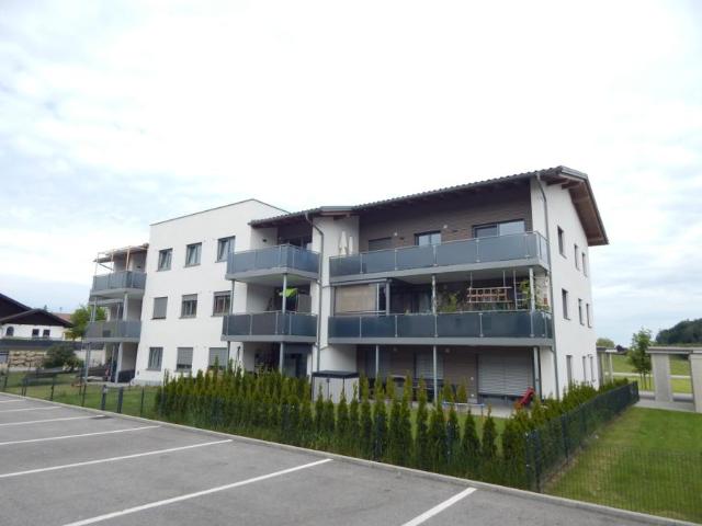 Etagenwohnung kaufen in Eggelsberg