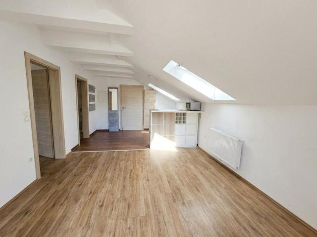 Wohnung mieten in Ehrenhausen, Steiermark