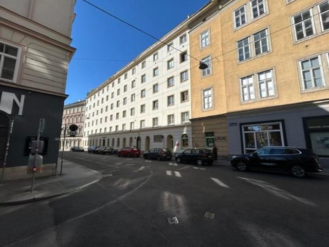 Wohnung mieten in Innere Stadt, Wien