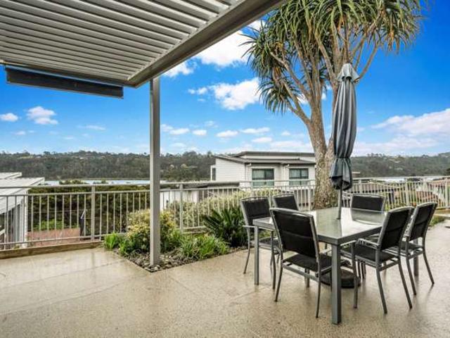 House for sale in Paremoremo