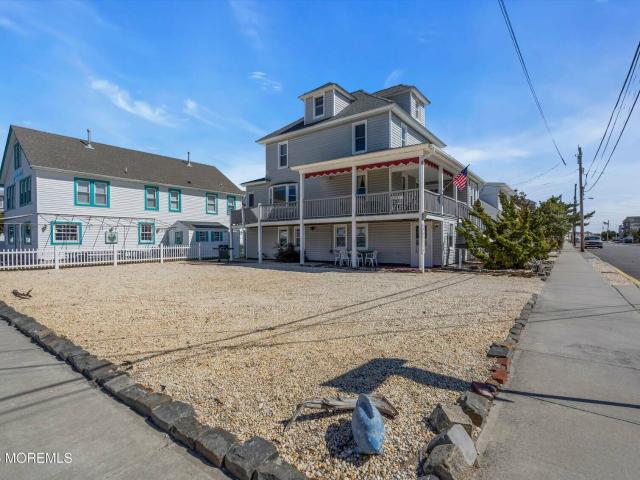 House for sale in Seaside Park