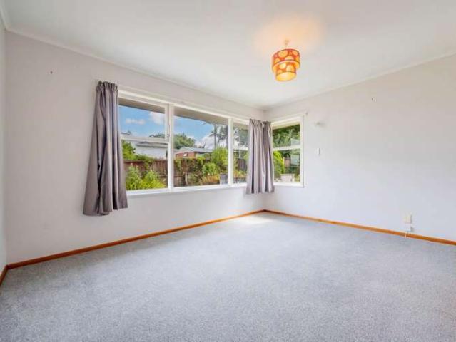 House for sale in Wairau Valley