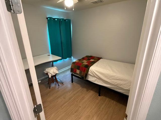 Room for rent in Spring Hill, Florida