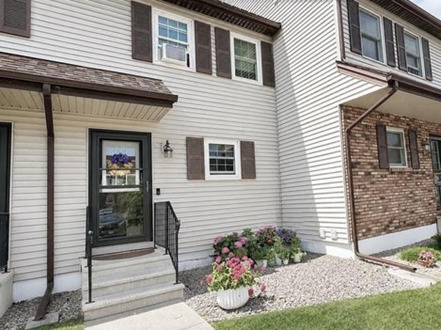 Townhouse for sale in Plattsburgh, New York
