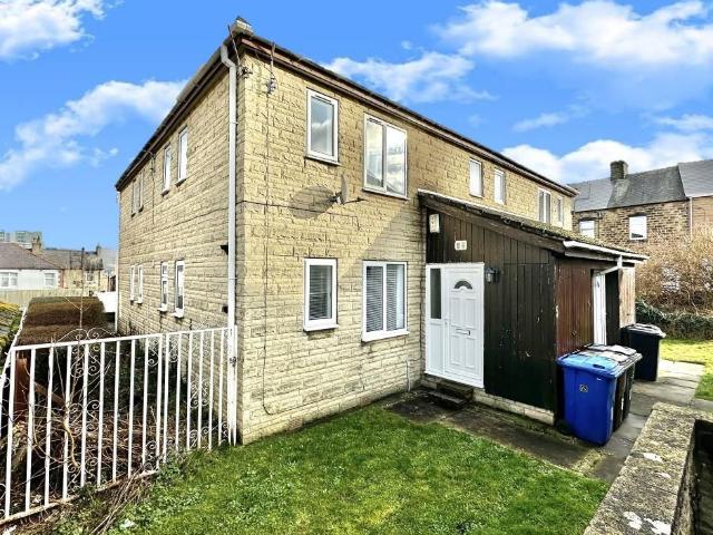 Studio for rent in Shaw Lands, South Yorkshire