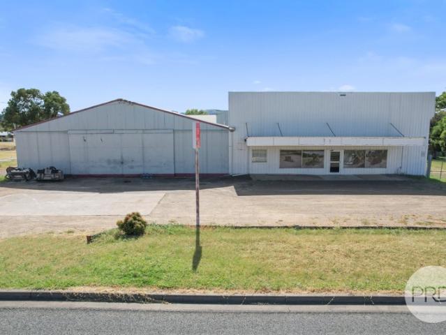 Retail for rent in Warrah Creek, New South Wales