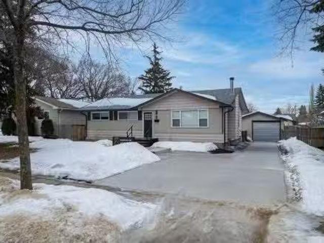 House for sale in Saint Albert, Alberta