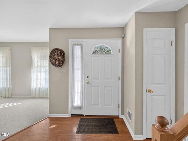 House for sale in Town of Clifton Park, Saratoga County