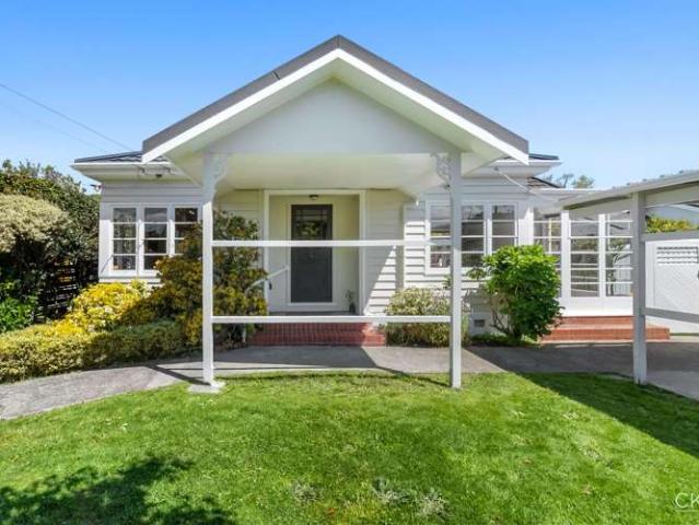 House for sale in Woburn, Lower Hutt