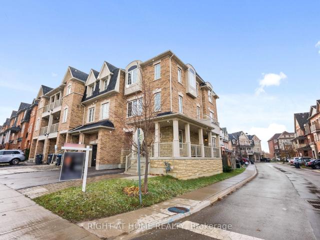 Townhouse for sale in Woburn, Ontario