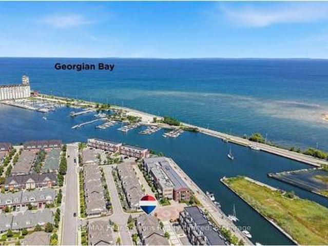 Townhouse for sale in Collingwood, Ontario