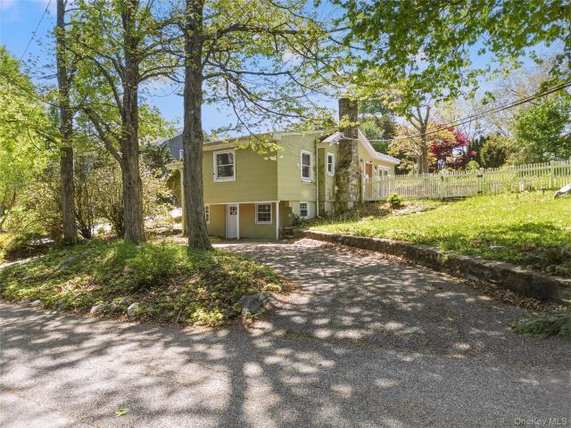 House for sale in Amawalk, New York