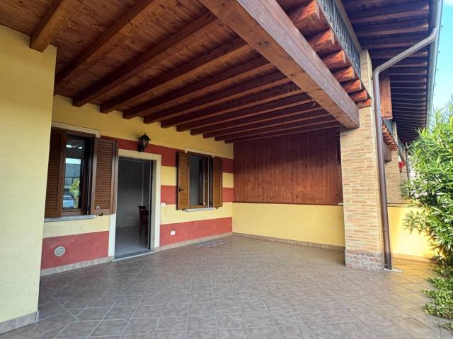 Appartamento in affitto a Piazza, Palazzolo sull'Oglio