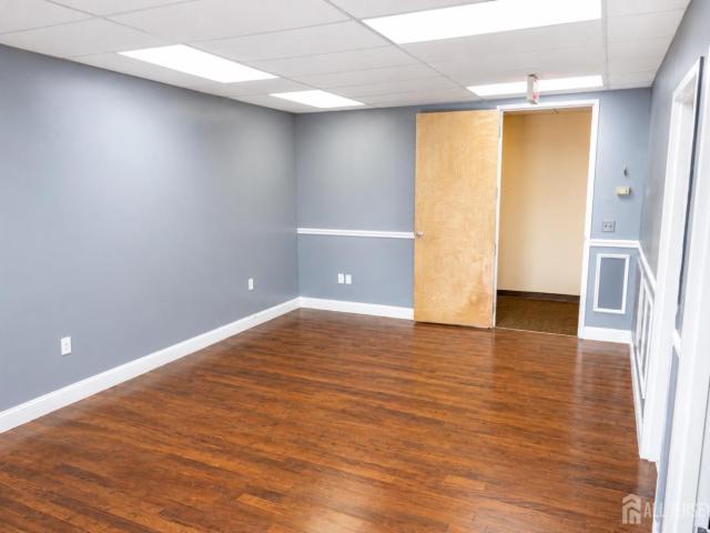 Commercial for sale in Metuchen, New Jersey