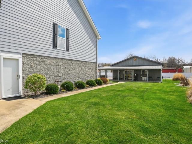 House for sale in Williamstown, West Virginia