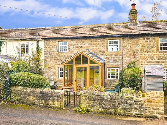 House for rent in Low Green, Darley