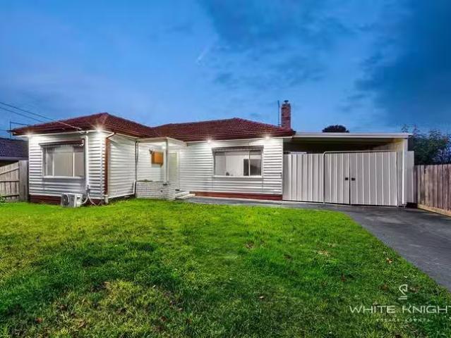 House for rent in Deer Park, Victoria