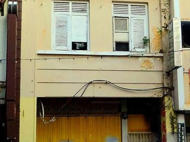 Shop for sale in Malaka
