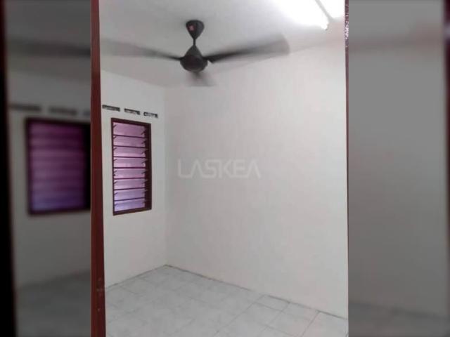 House for rent in Sendayan Village, Negeri Sembilan
