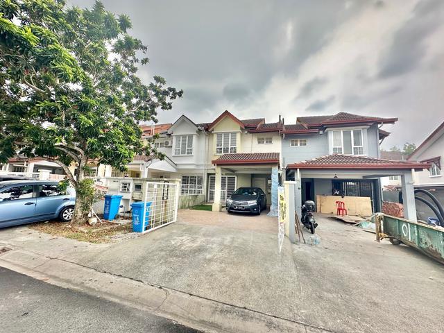 Terraced House for rent in Petaling, Alam Impian