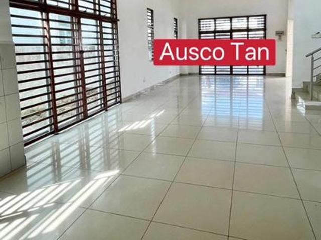 Bungalow for sale in Wellesley, Penang